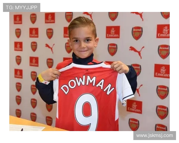 忠心阿森纳天才道曼成焦点切尔西巴塞竞相追逐未来动向曝光引发热议