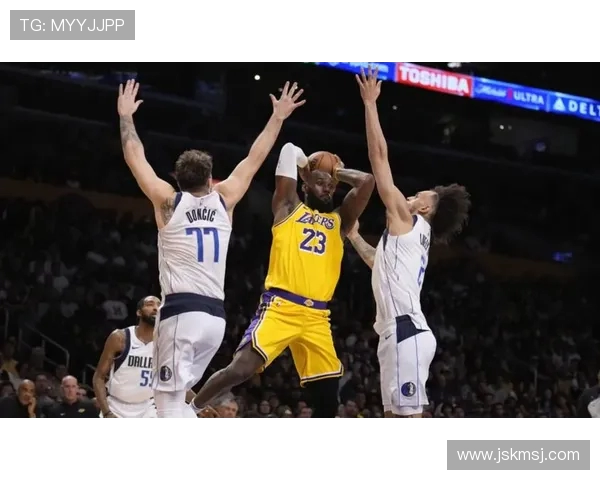 原创43分23助1失误！NBA历史首位新秀奇迹诞生，独行侠捡到宝藏了